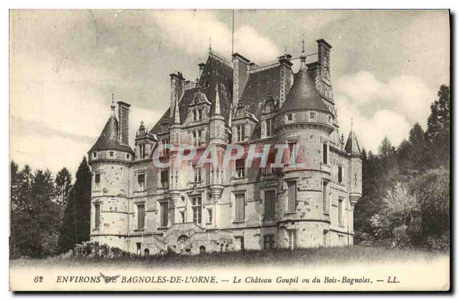 CPA Bagnoles De L Orne Le Chateau Goupil ou du Bois Bagnoles