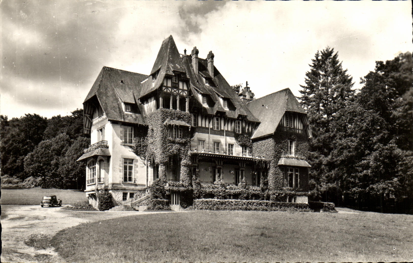 Thermale Station von BAGNOLES-de-l'ORNE — Der Gué aux Biches — Editions R. Gallois