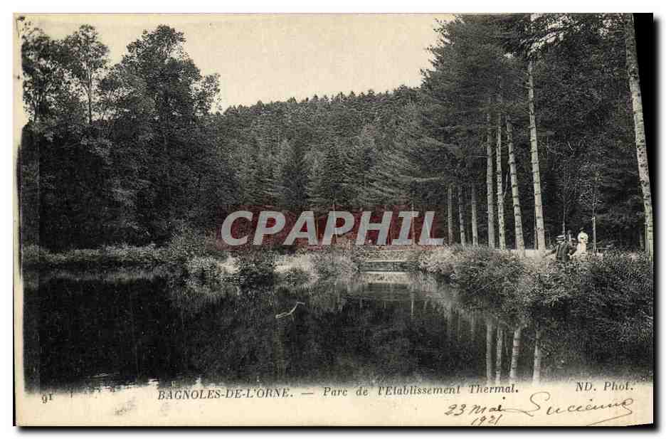 Bagnolles-de-l'Orne — Parque del Establecimiento Termal — ND. Fot. Succènine