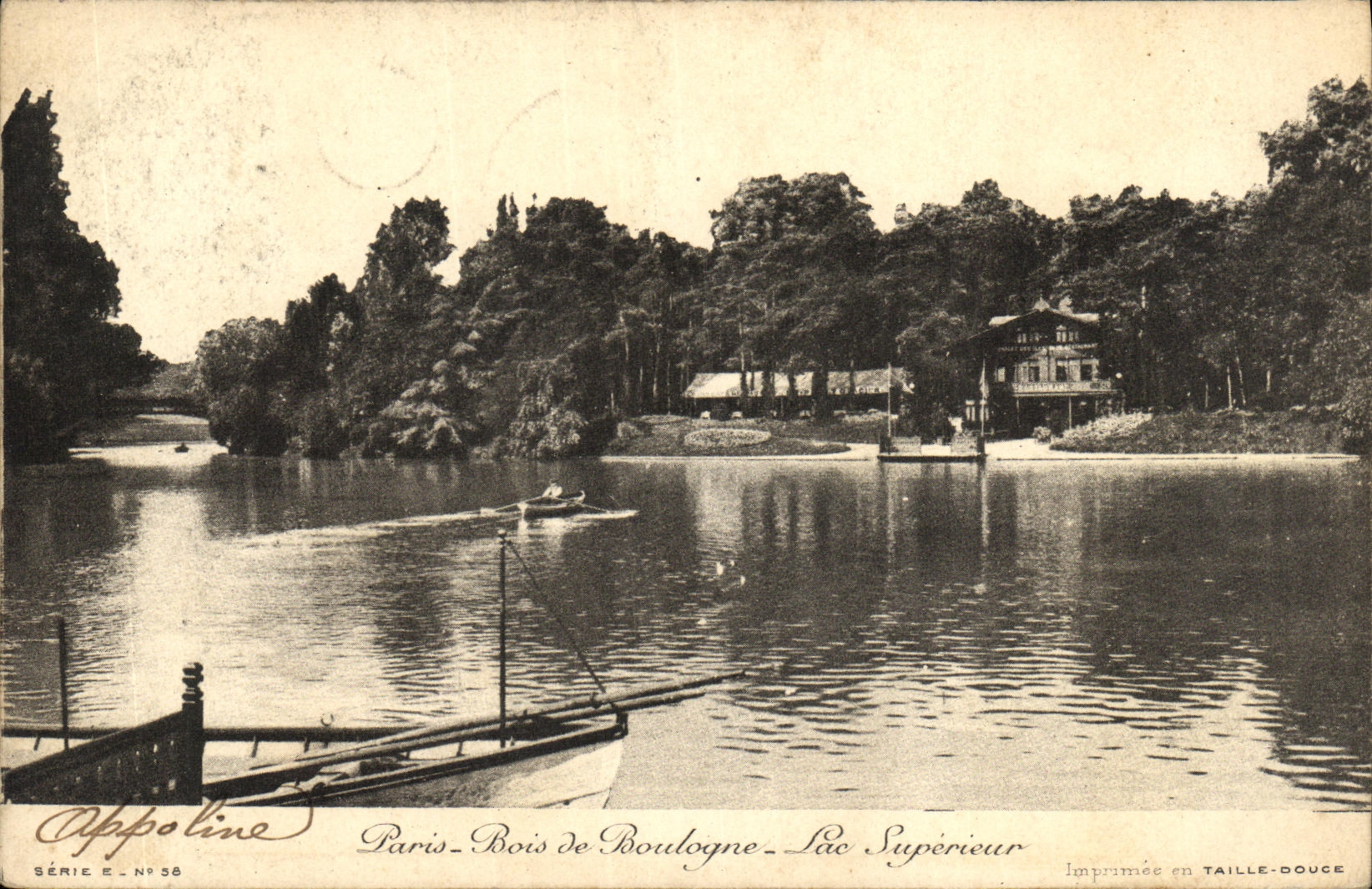 CPA Paris Bois de Boulogne Lac superieur