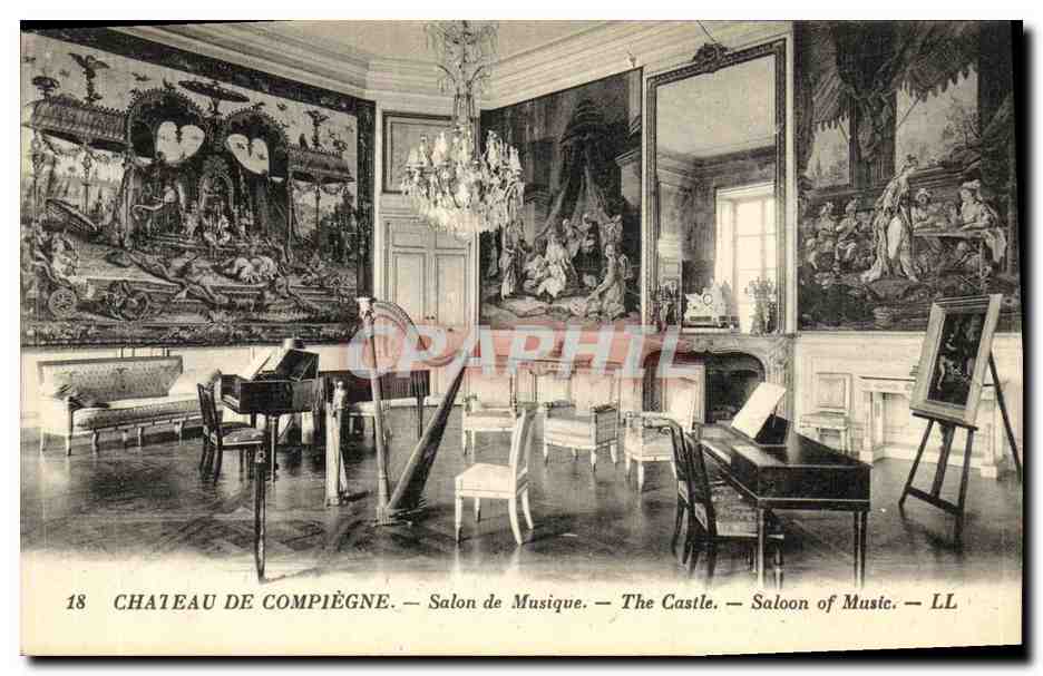 CPA Compiegne Le Chateau Salon de Musique 