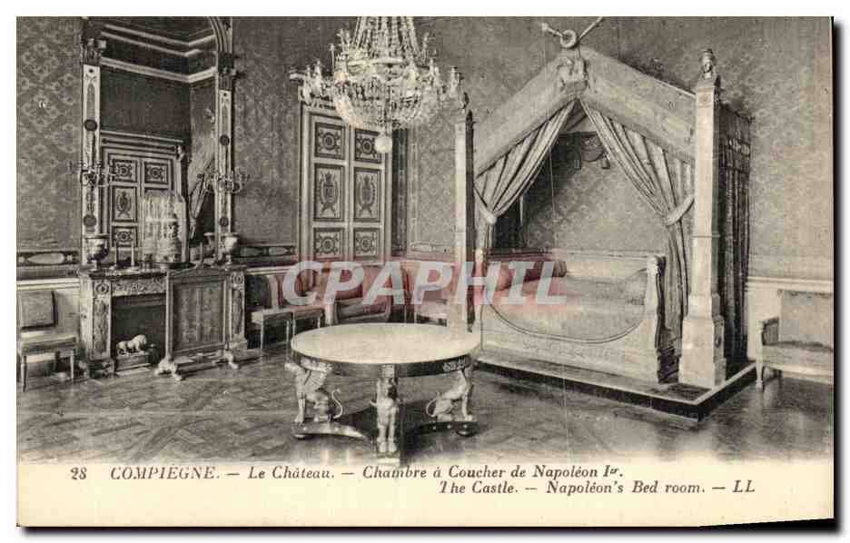 CPA Compiegne Le Chateau Chambre a Coucher de Napoleon 1er