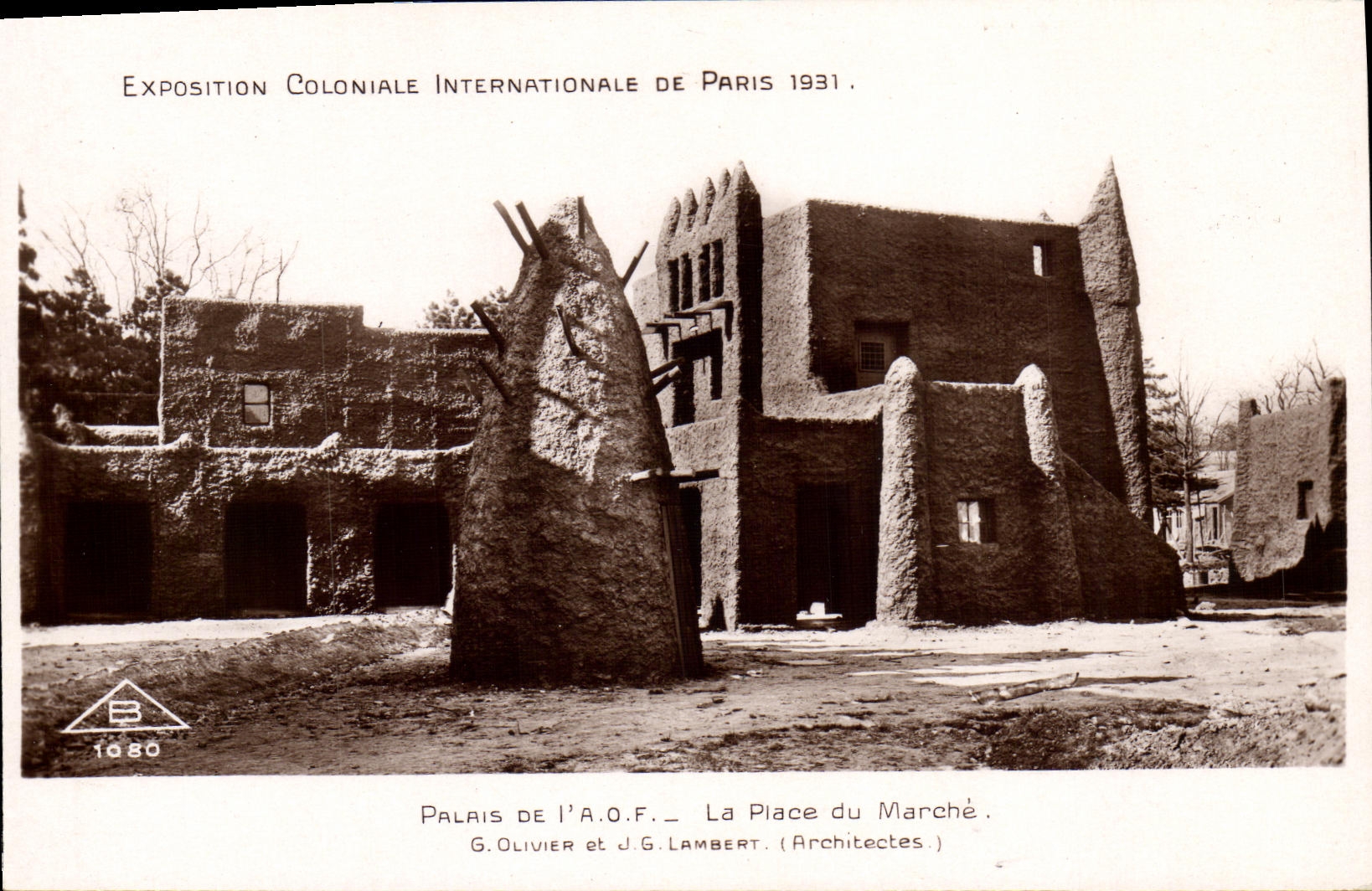 Palais de l'A.O.F. — La Place du Marché — Exposition Coloniale Internationale de Paris 1931 — G. Olivier et J.G. Lambert (Architectes)