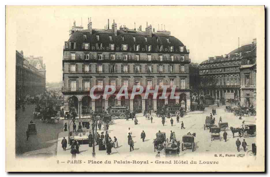 CPA Paris Place du Palais Royal Grand Hotel du Louvre