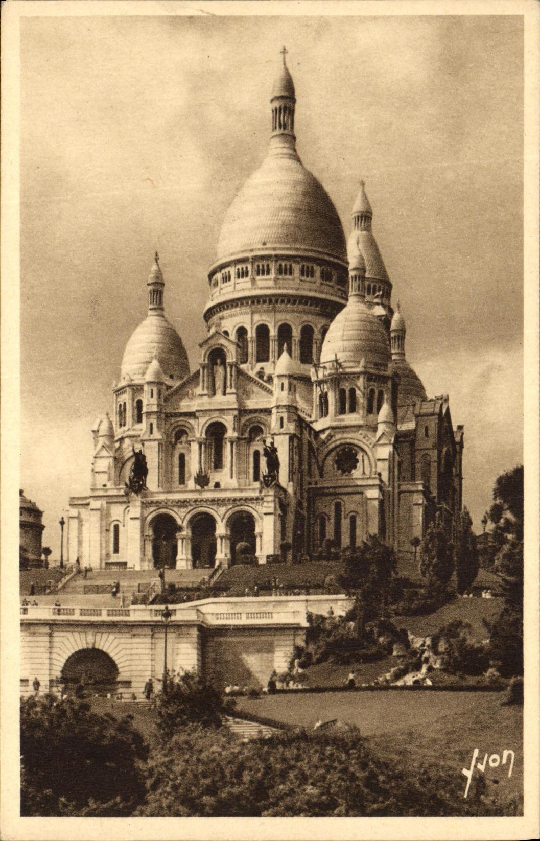 CPA Paris Basilique de Sacre Coeur 