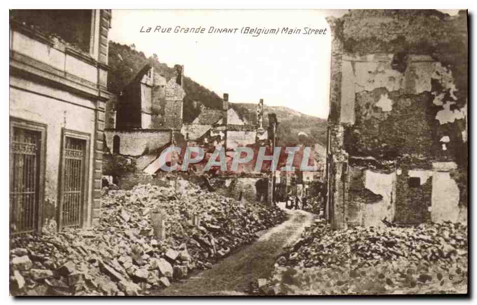 CPA La Rue Grande Dinant Militaria