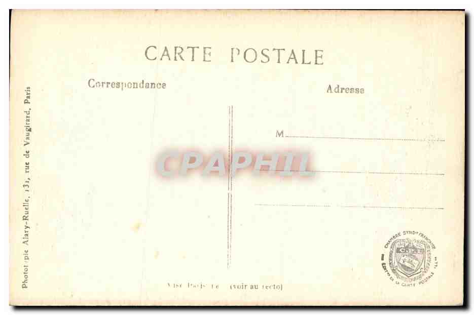 CPA Arras La Rue des Grands Vieziers aneantie Dans le fond la place de la Vacquerie Militaria — Rückseite