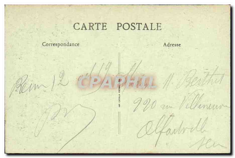 Reims en Ruines — La Cathédrale — Façade méridionale et contreforts — éditeur B. E. C. — Verso