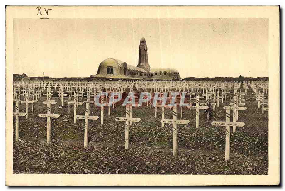 Cimetière National et Ossuaire de Douaumont — vue du champ de croix et du monument — éditeur non identifié