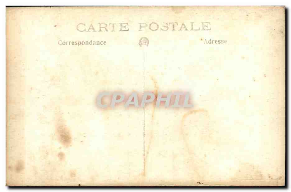 CARTE PHOTO Apres la retraite allemande Militaria Tank — Rückseite