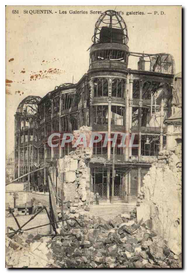 CPA St Quentin Les Galeries Seret Militaria 
