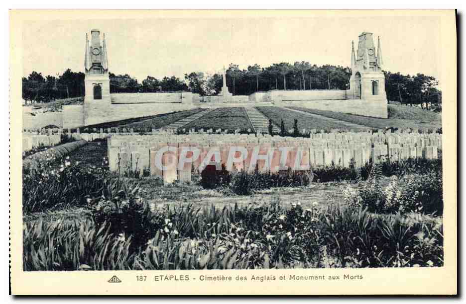 CPA Paris Cimetiere des Anglais et Monument aux morts Militaria