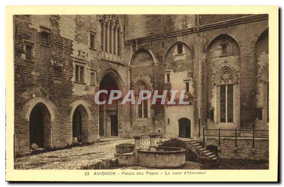 CPA Avignon Palais des Papes La Cour d Honneur