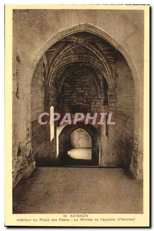 CPA Avignon Palais des Papes La Montee de L escalier d Honneur