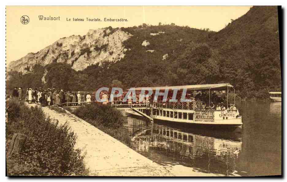 CPA Waulsort Le Bateau Touriste Embarcadere