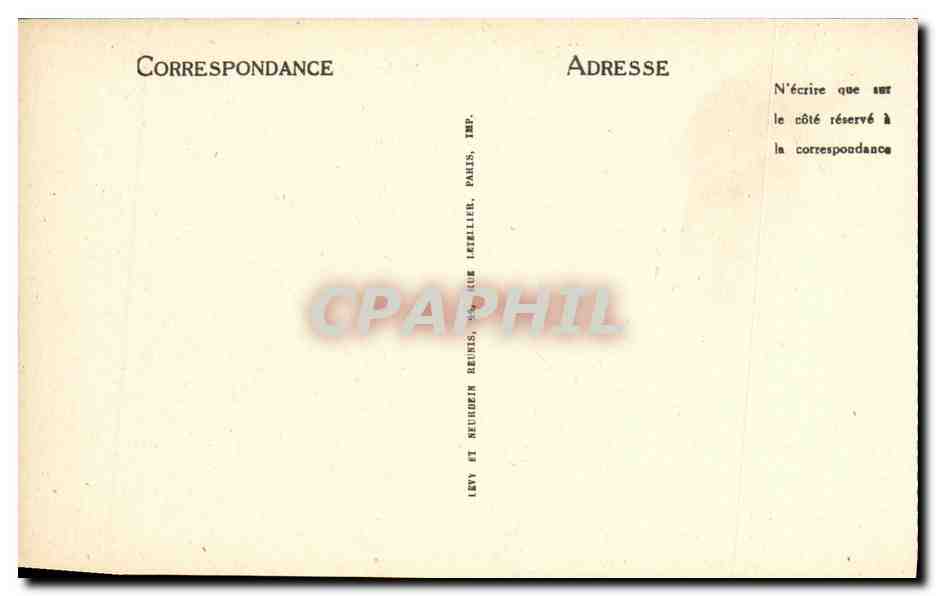 CPA La Provence Les Baux De Gauche a Droite Rue de la Place de L Eglise Remparts romains de porte Eyguieres — Rückseite
