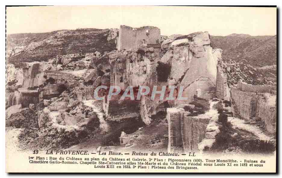 CPA La Provence Les Baux Ruines du chateau
