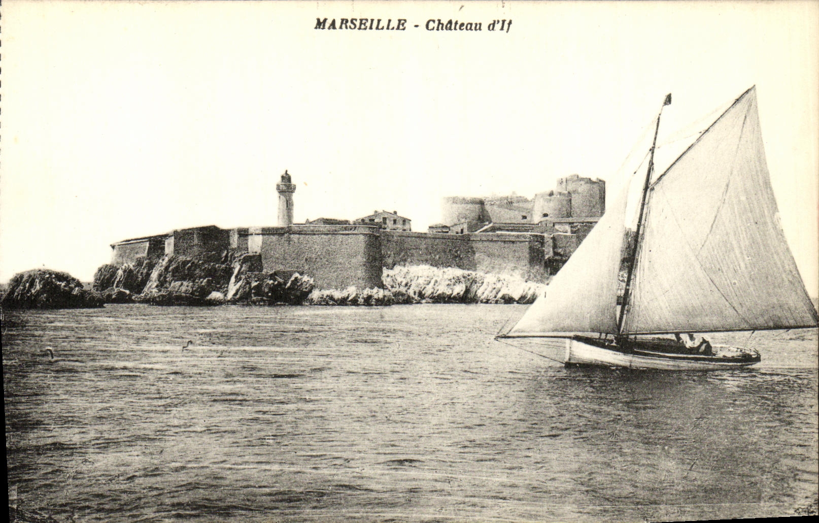 CPA Marseille Chateau d If Bateau