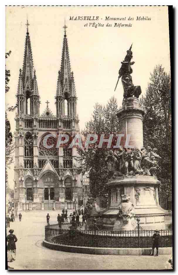 CPA Marseille Monument des Mobiles et l Eglise des Reformes