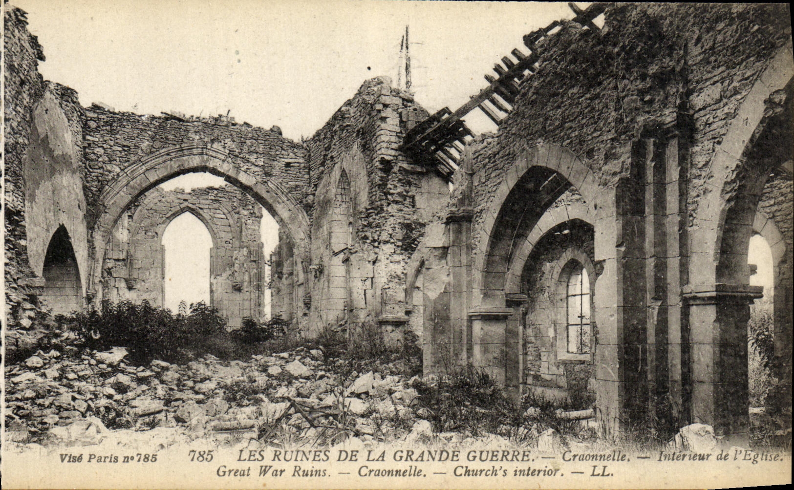 Craonnelle — Les ruines de la Grande Guerre — Intérieur de l'église — Visé Paris n°785