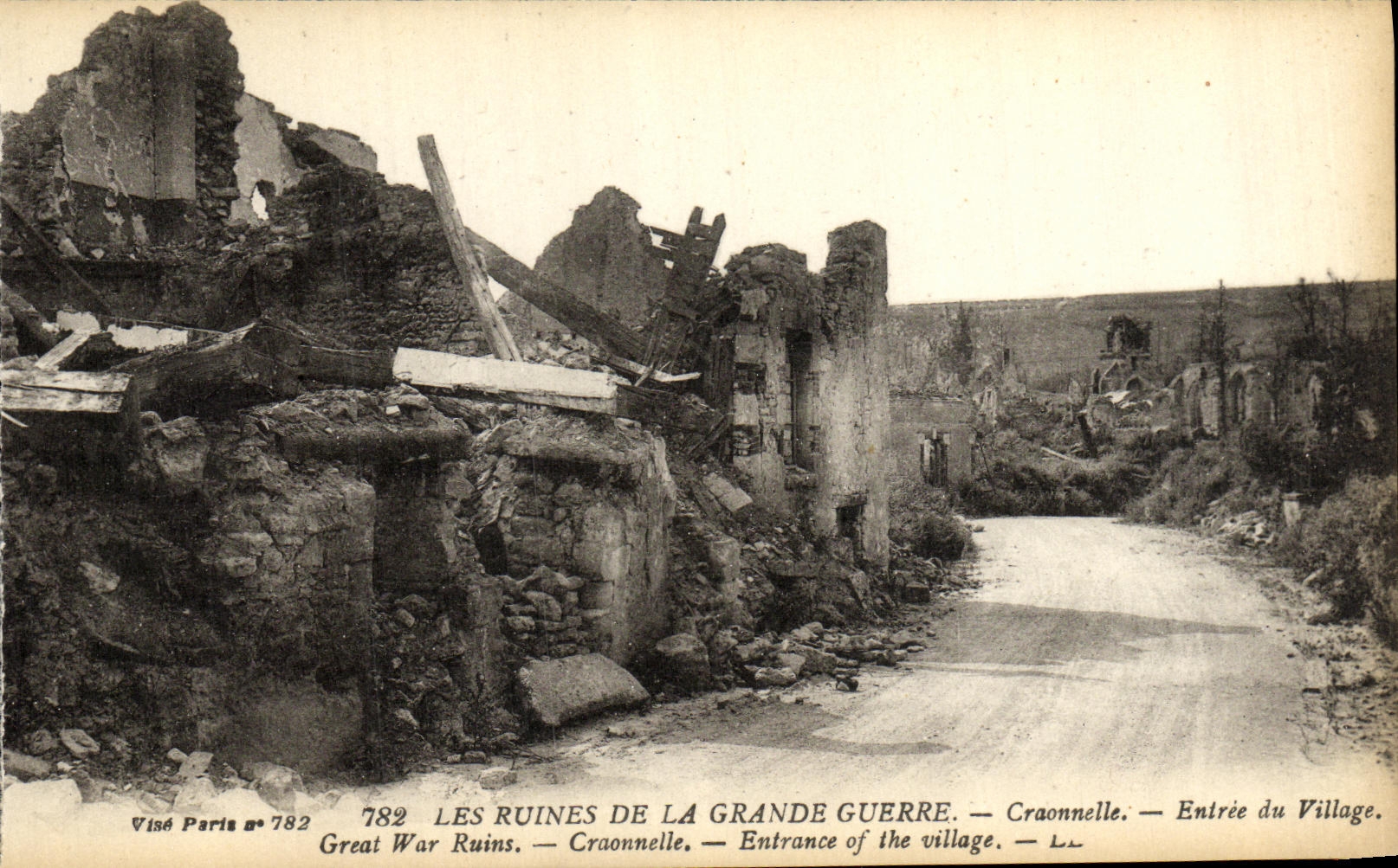 Craonnelle — Entrée du village — Ruines de la Grande Guerre — Visé Paris n°782