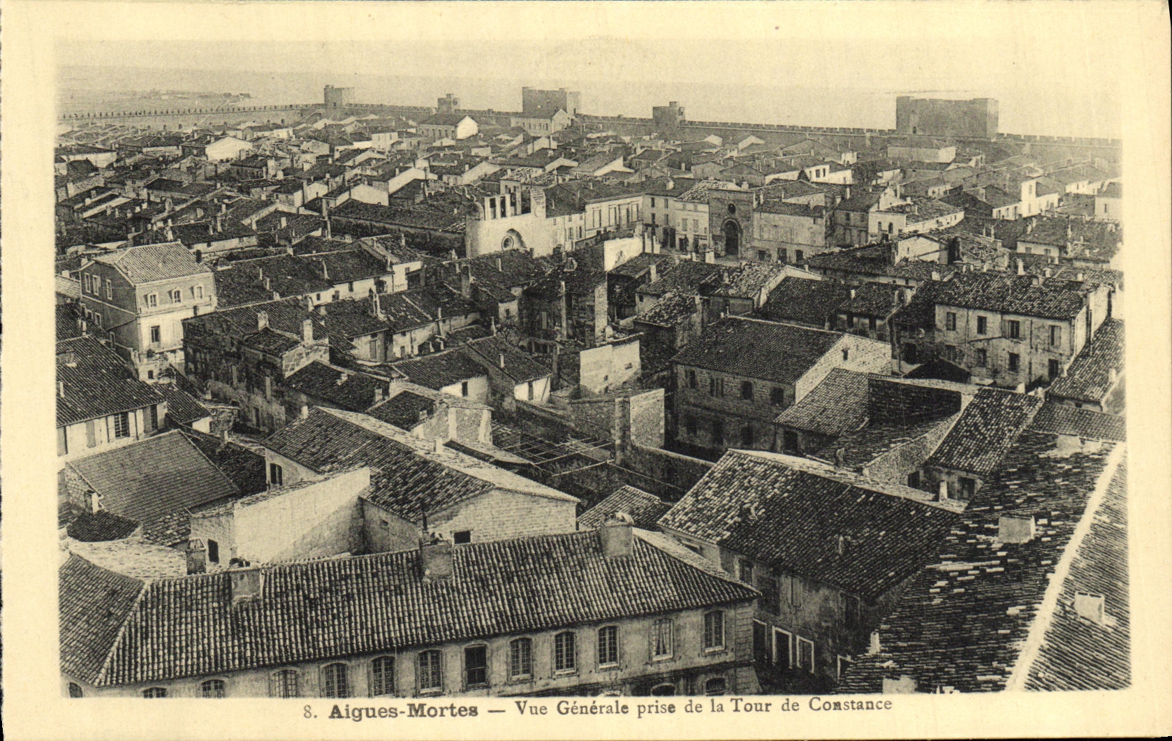 Aigues-Mortes — Vue Générale prise de la Tour de Constance — Édition Monuments Historiques de France