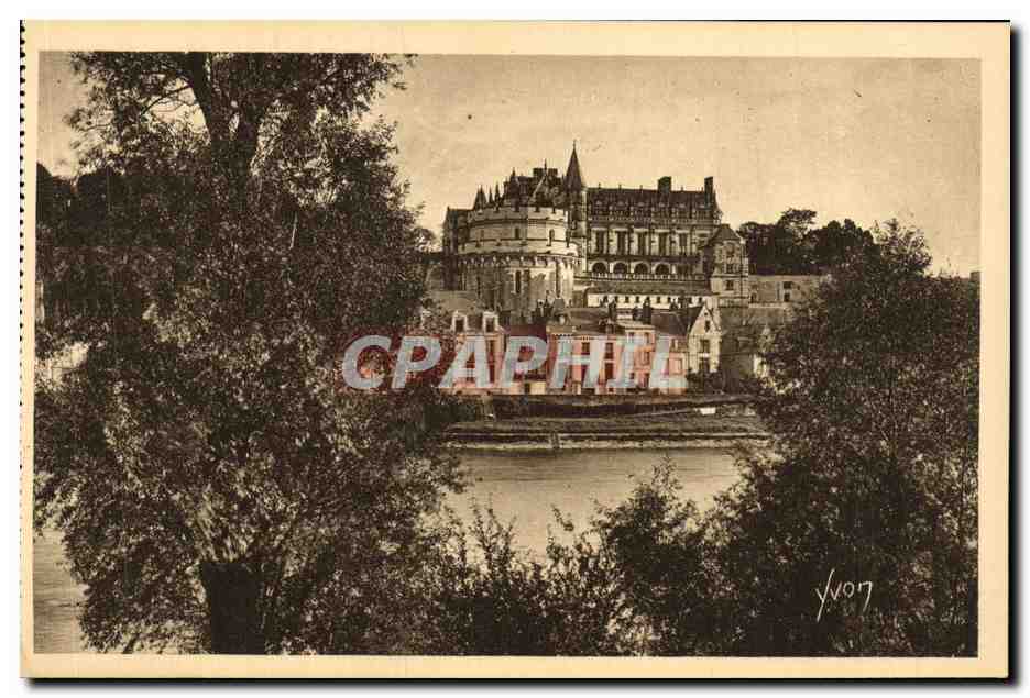 CPA Amboise Chateau Vue Generale Prise des Bords de la Loire