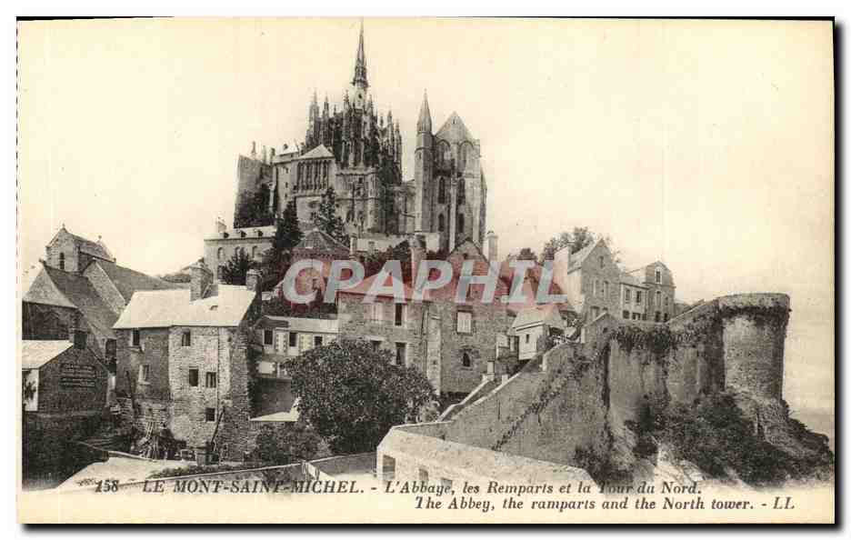 CPA Le Mont Saint Michel L Abbaye les Remparts et la Tour du Nord