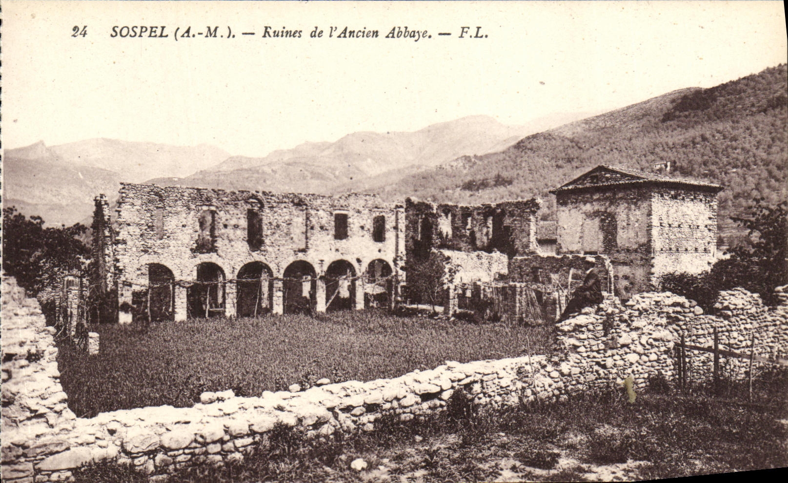 CPA Sospel Ruines de l Ancien Abbaye