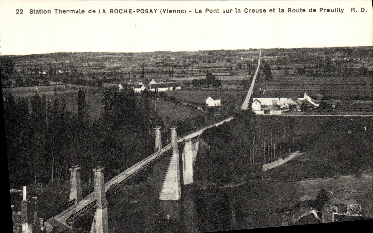 La Roche-Posay (Vienne) — Le Pont sur la Creuse et la Route de Preuilly — R. D.