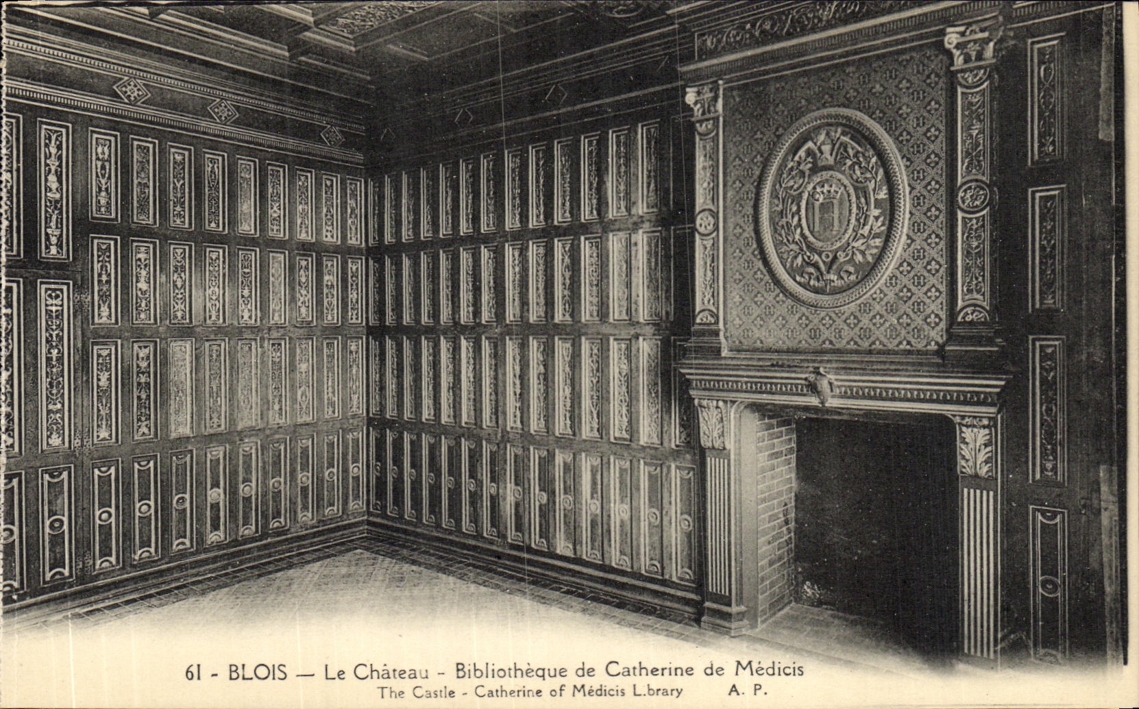CPA Blois La Chateau Bibliotheque de Catherine de Medicis