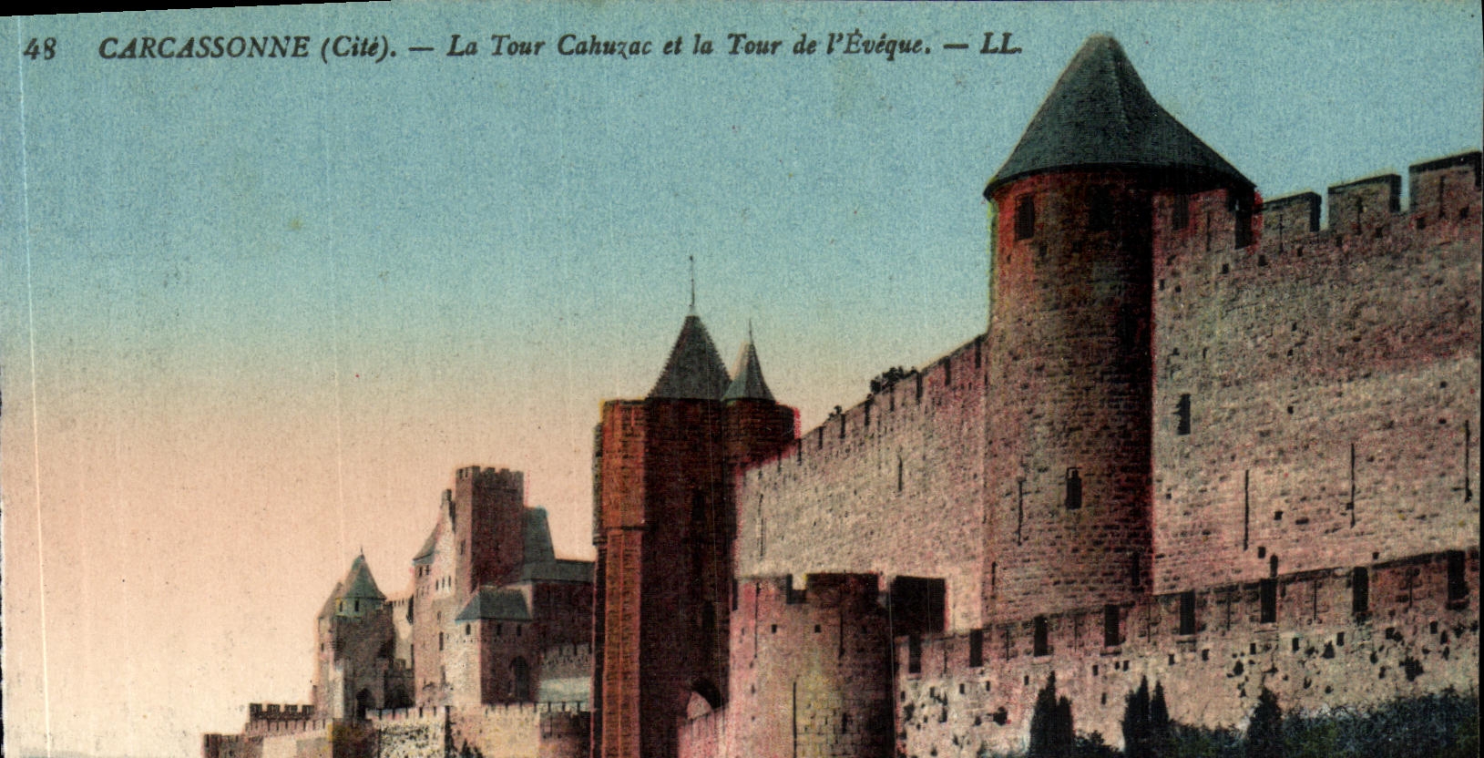 Carcassonne (Cité) — La Tour Cahuzac et la Tour de l'Évêque — LL