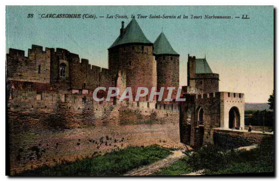 CPA Carcassonne Les Fosses La Tour Saint Senin et les Tours Narbonnasses