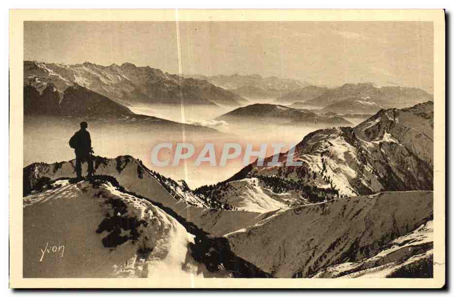 CPA Annecy Massif des Bauges Sur l arete E de la Sombry dominant la vallee de l Isere