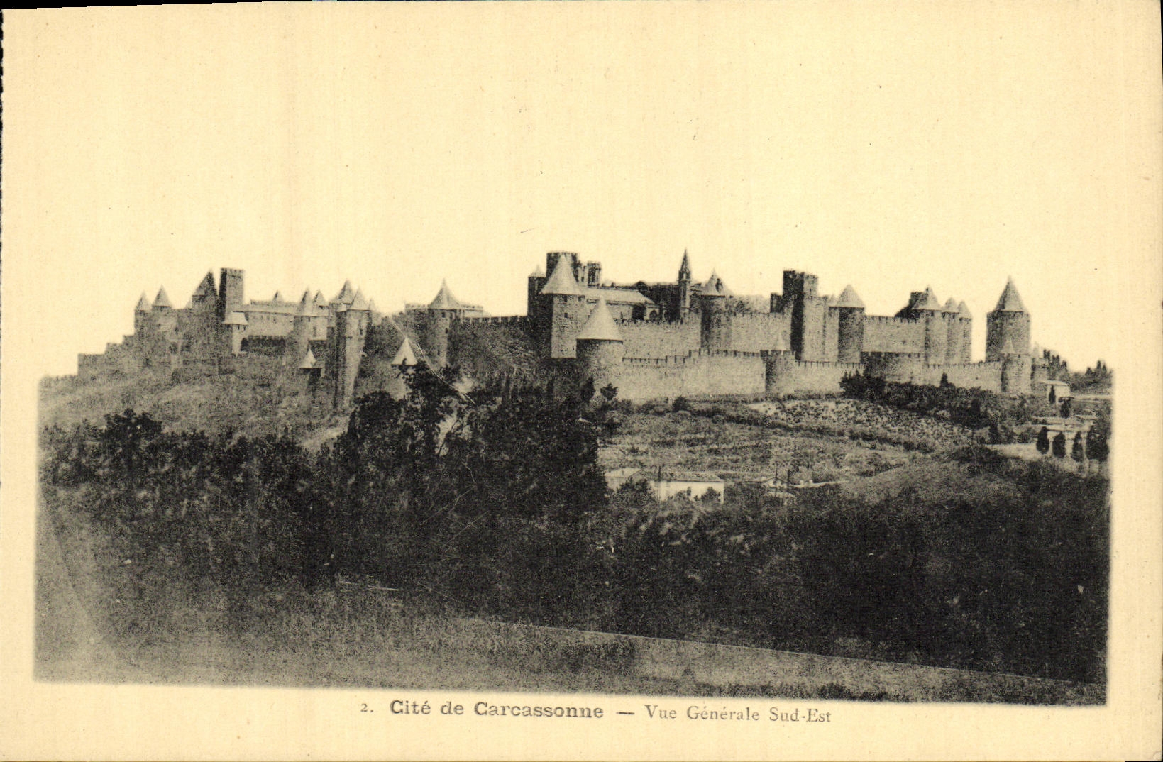 CPA Cite de Carcassonne vue Generale Sud Est
