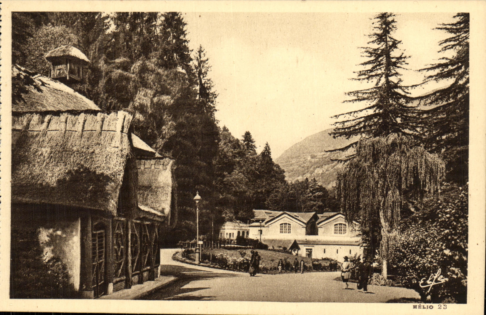 CPA Luchon Nouvelle buvette du Pre et les thermes