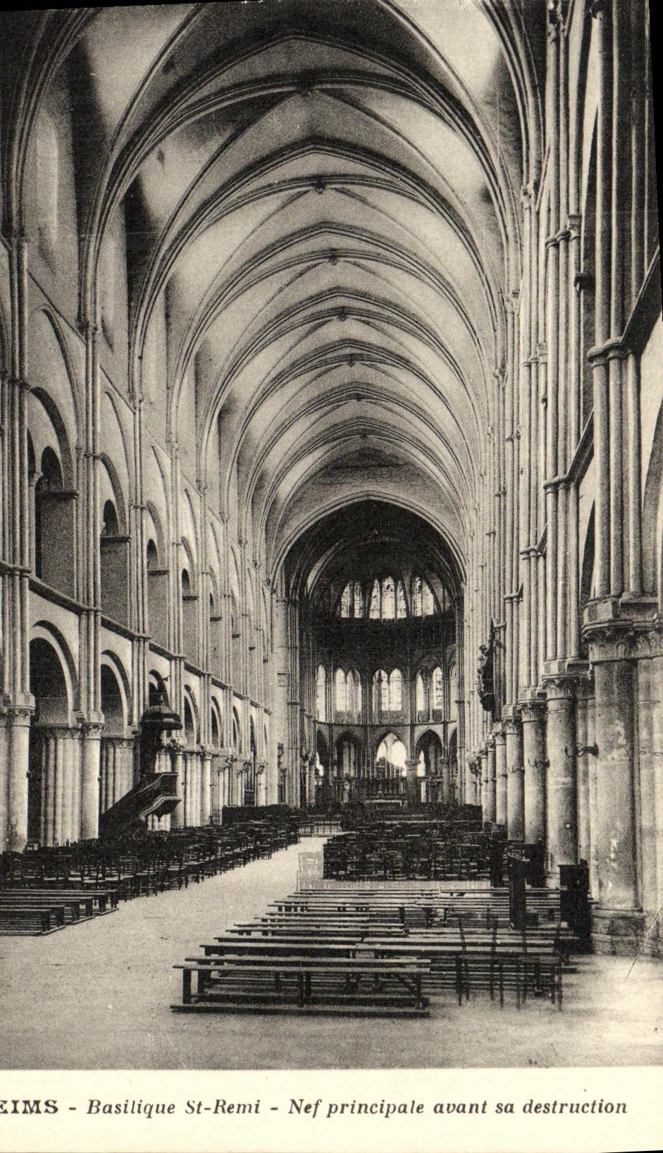 CPA Reims Basilique Saint Nef Prinicipale avant sa Destruction