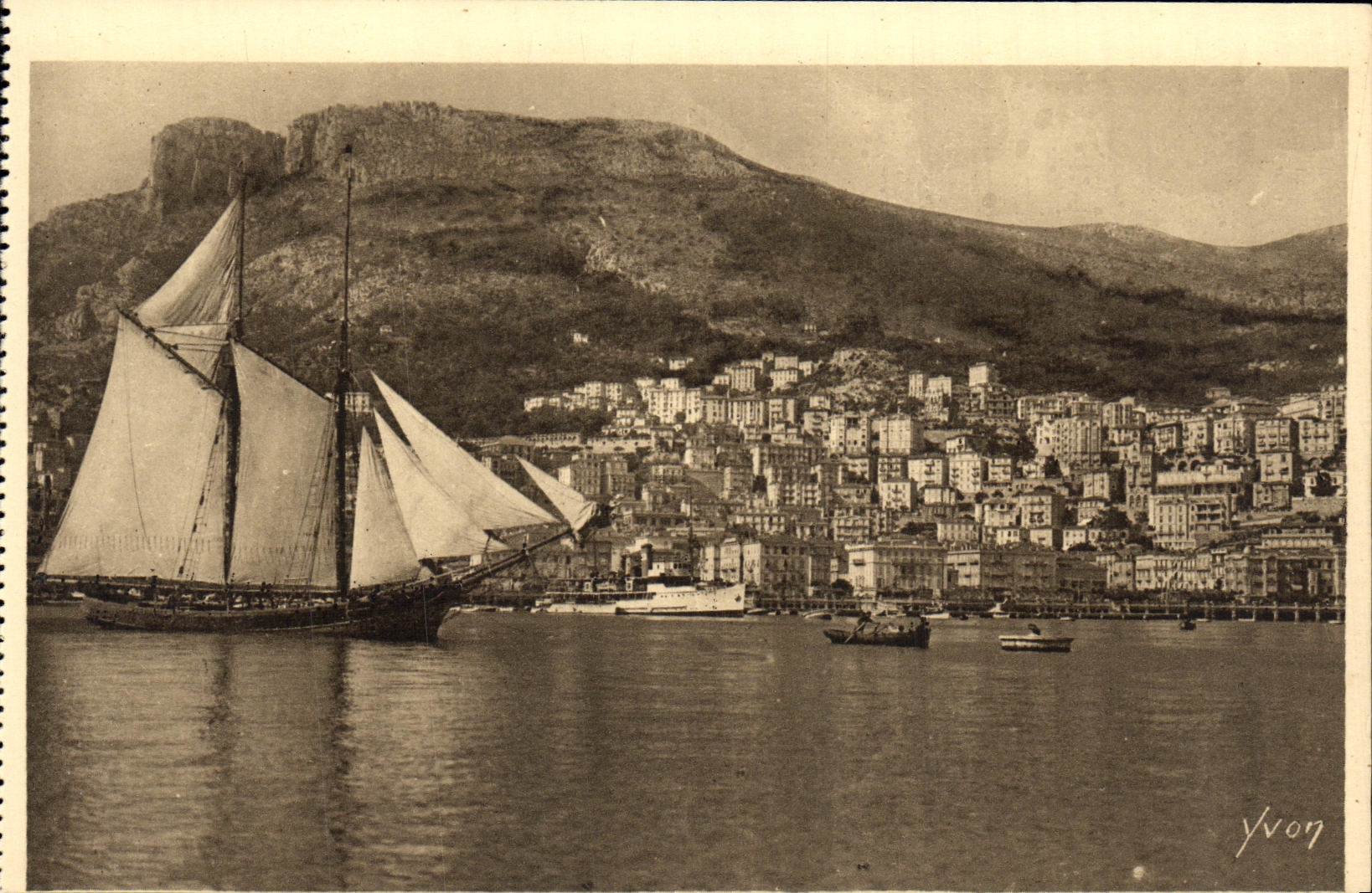CPA Cote D Azur Monte Carlo La Rade Bateau