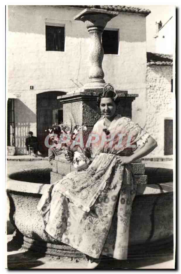 Valence - Paysanne en costume de fête — JDP Valencia, n° 181
