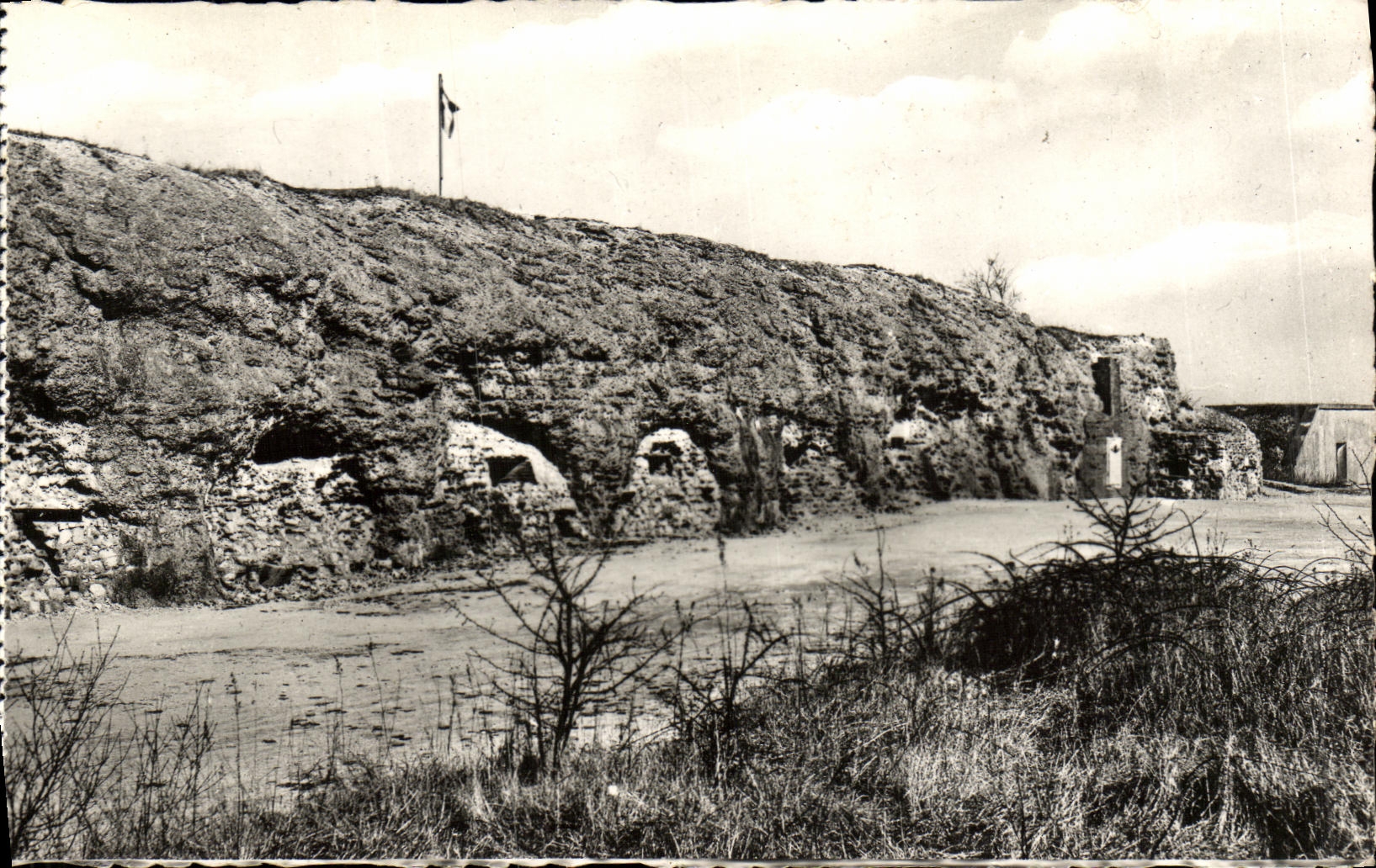 Le Fort de Vaux — Face sud — Édition de Vaux