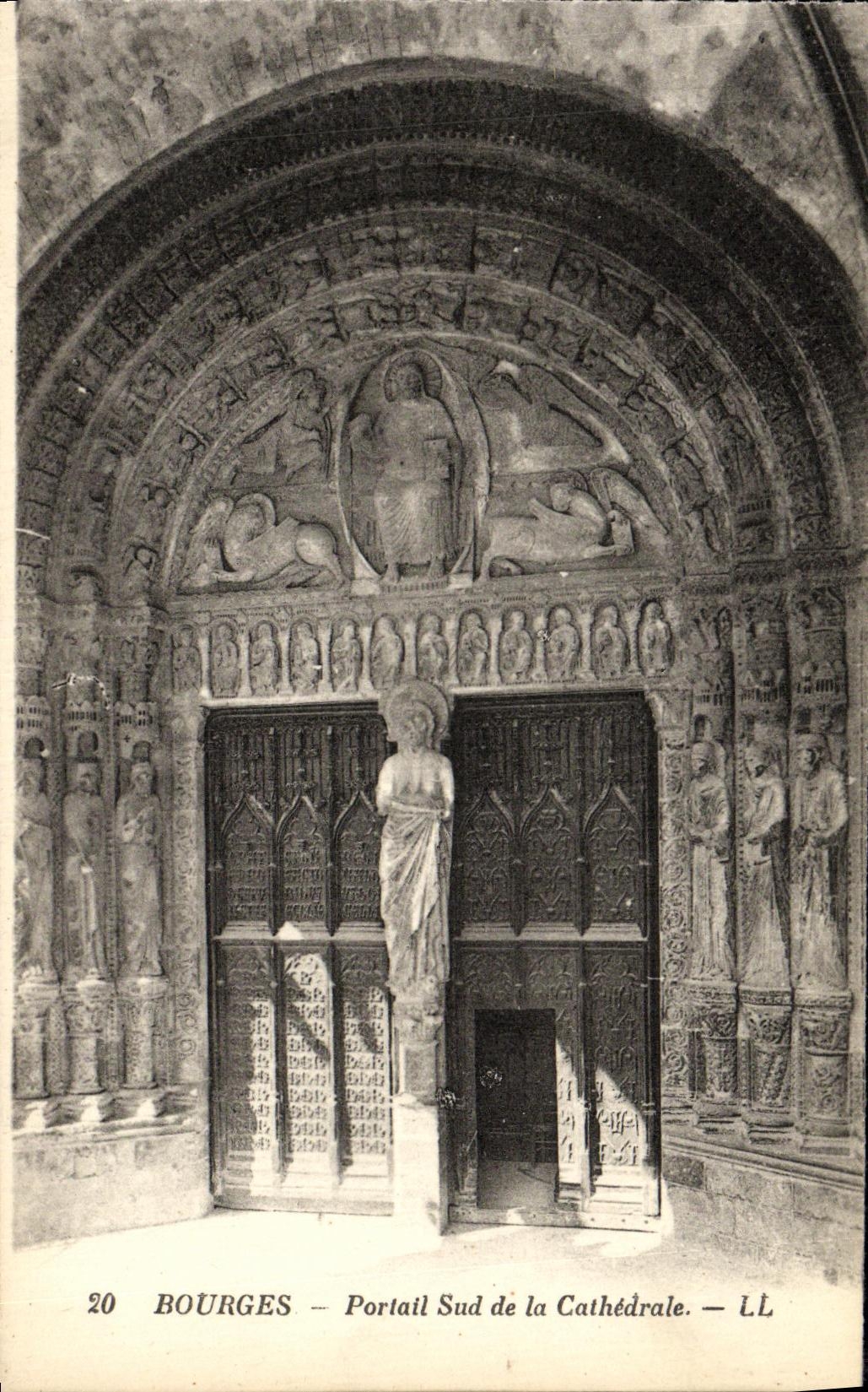 CPA Bourges Portail Sud de la Cathedrale