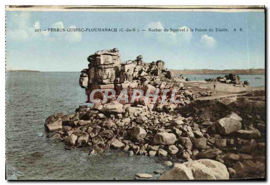 Perros-Guirec-Ploumanach (C.-du-N.) — Rocher du Squevel à la Pointe du Diable — A. B.