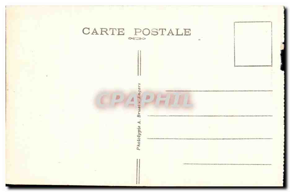 CPA Perros Ploumanach La Plage de Trestraou et Casino L Hotel des Bains et les Villas — Reverso