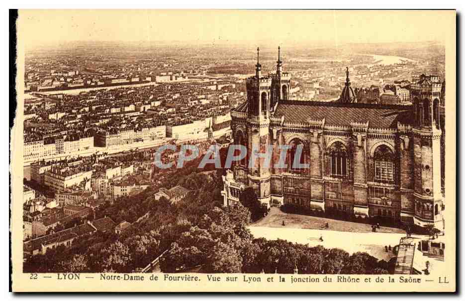 LYON — Notre-Dame de Fourvière — Ansicht von Lyon und der Zusammenfluss des Rhône und der Saône — LL