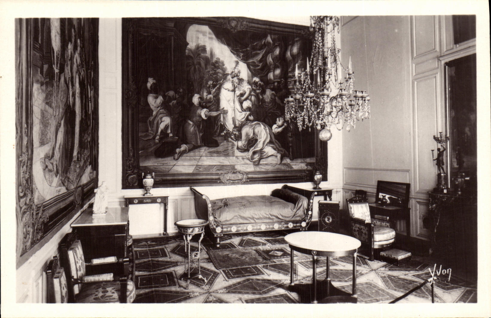 Palais de Fontainebleau — Aménagement de la Chambre du Pape — Éditions d'Art Yvon, France