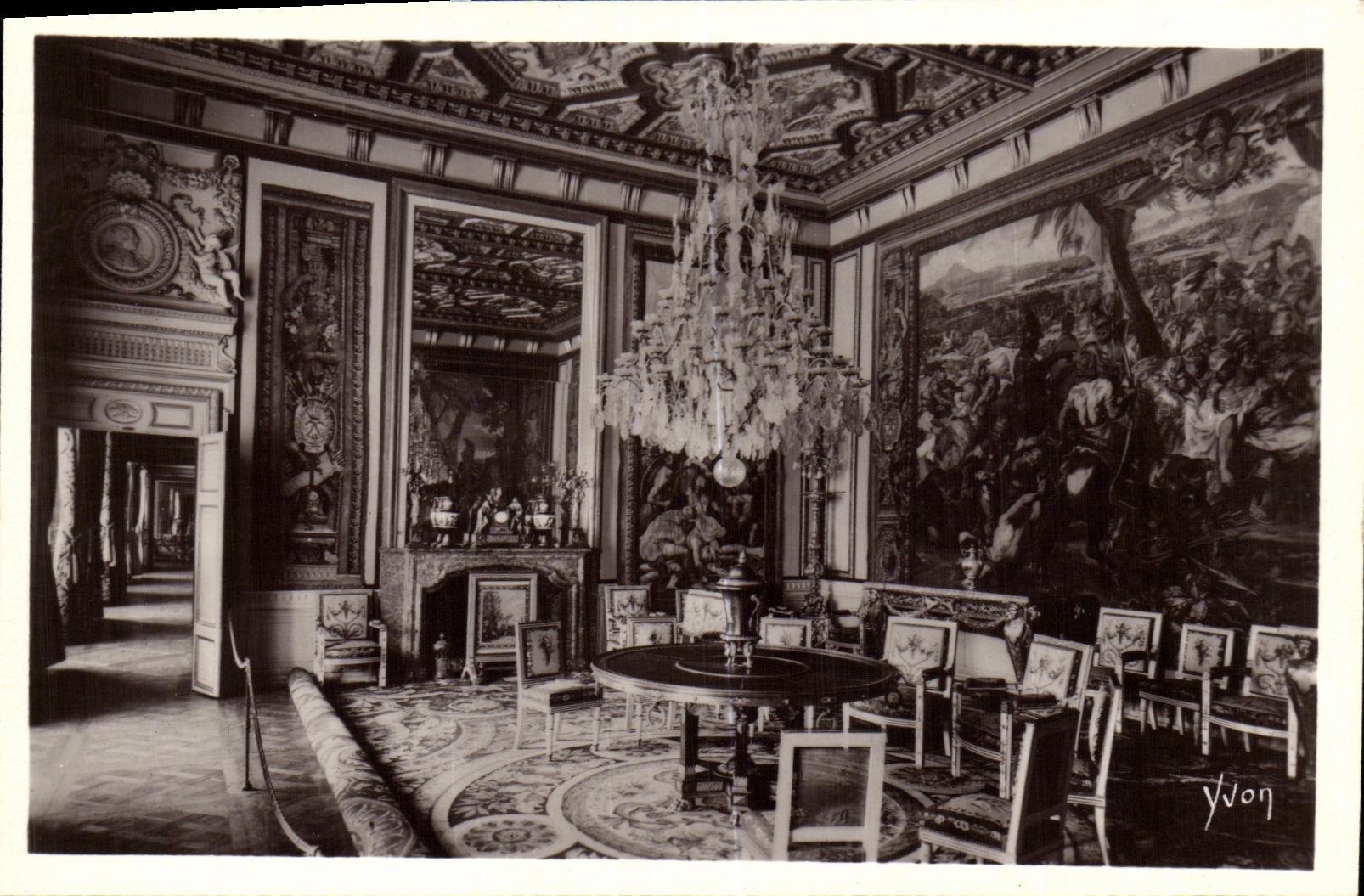 Salón del Papa — Palacio de Fontainebleau — Edición YVON