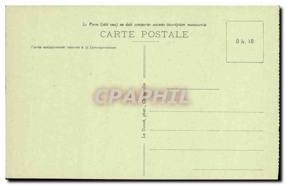 CPA Locronan L Ancetre au Porche de L Eglise Folklore Costume — Rückseite