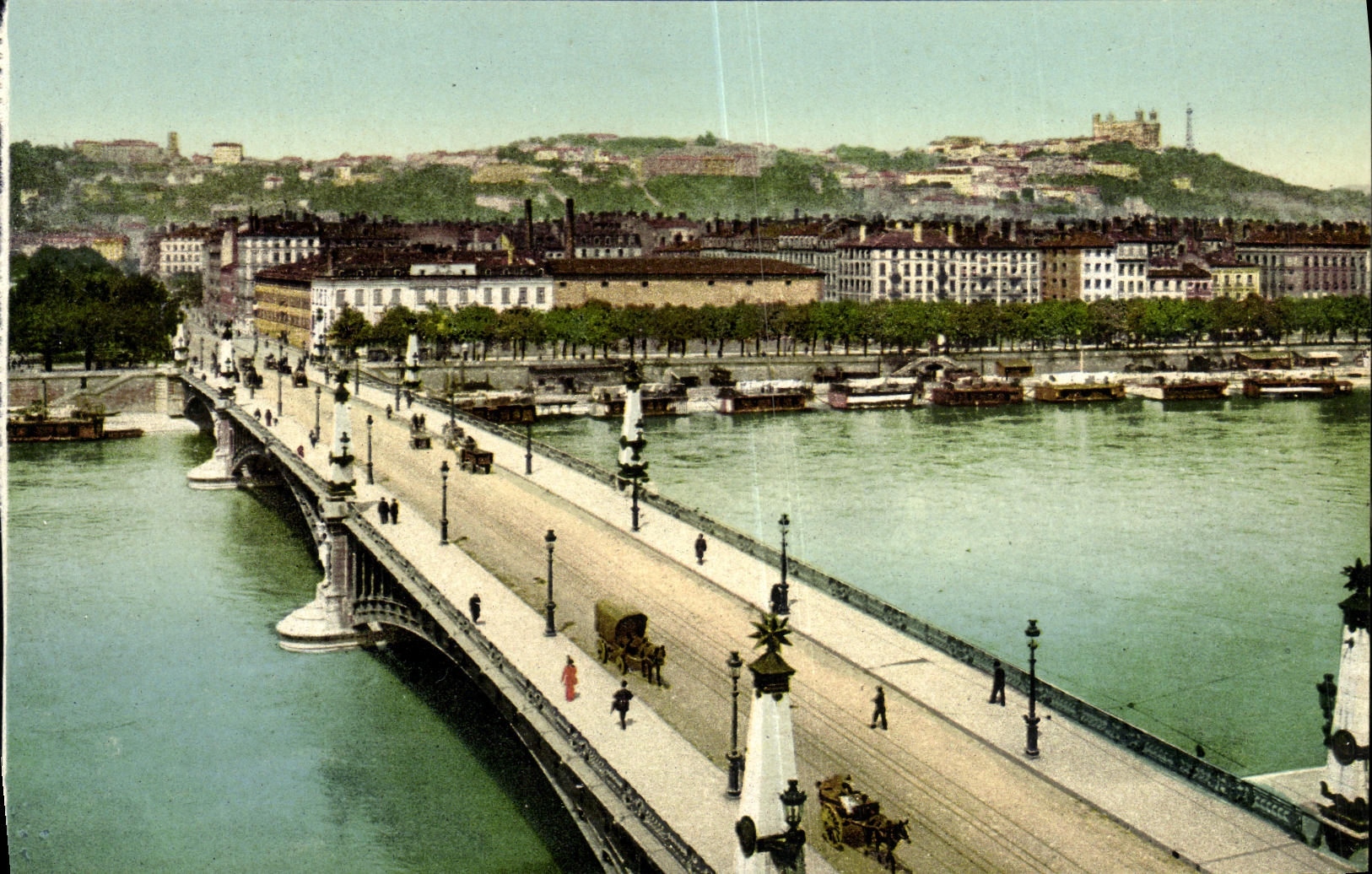 CPA Lyon Le Pont Gallieni et le Coteau de Fourviere