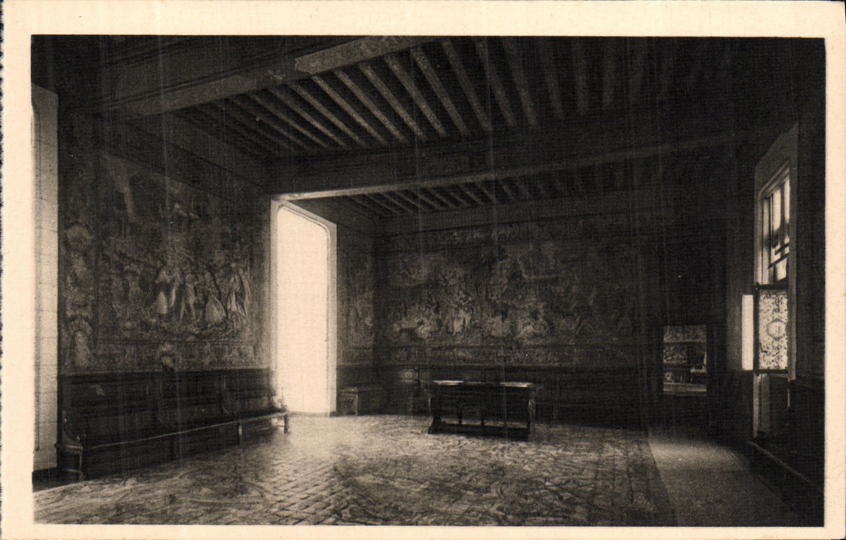 Salle au premier étage — Château de Chaumont-sur-Loire — Service Commercial Monuments Historiques