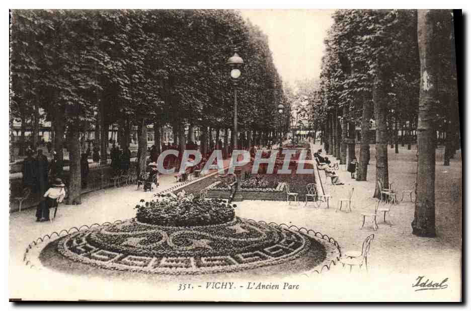 CPA Vichy L Ancien Parc